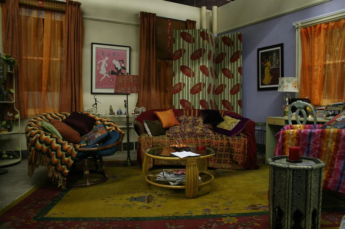 Image showcasing Dee's apartment | It's Always Sunny in Philadelphia Wiki | Fandom
