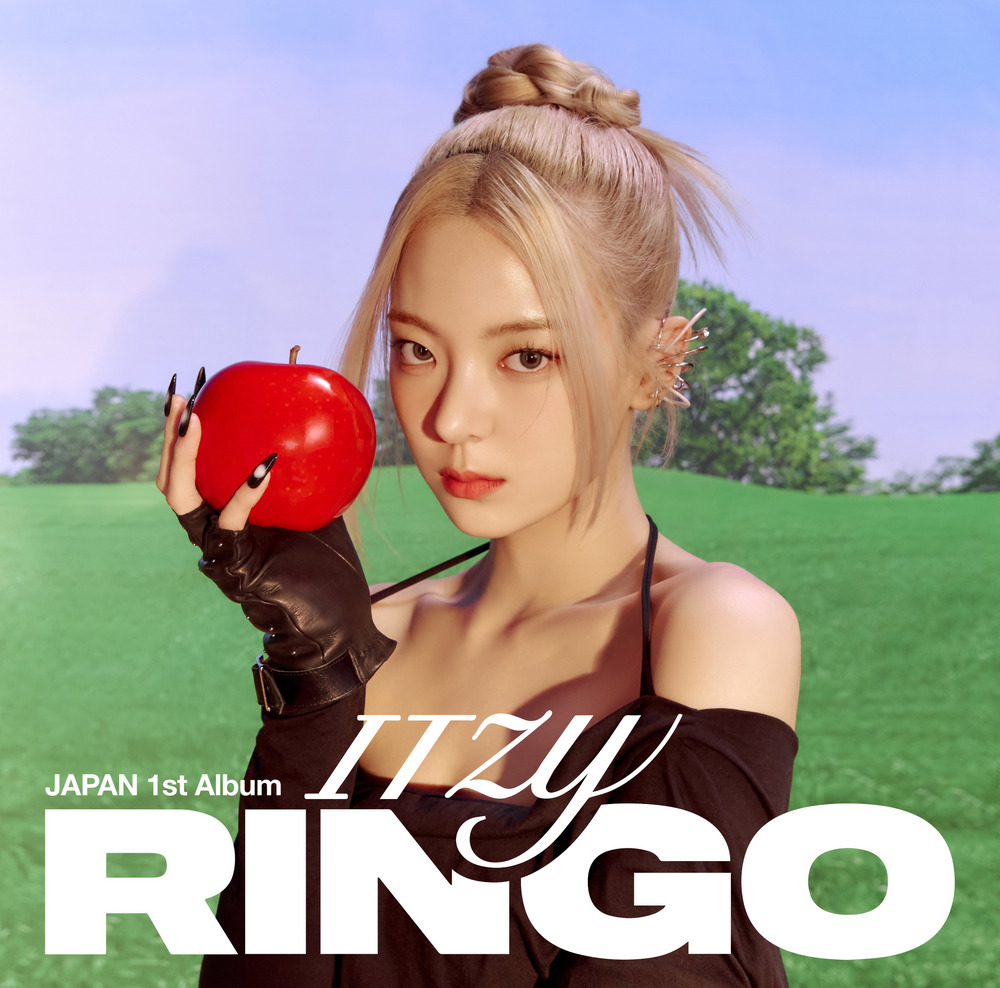 ITZY JAPAN 1st Album『RINGO』リリース記念スペシャルグッズ