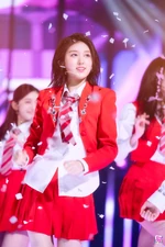 Inkigayo (May 1, 2022)