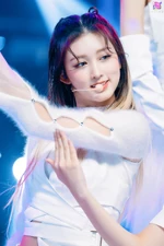 Inkigayo (December 12, 2021)