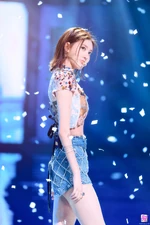 Inkigayo (April 17, 2022)