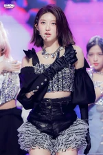 Show Champion (April 13, 2022)