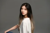 Debut Profile