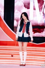 Inkigayo (April 10, 2022)