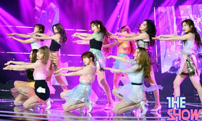 IZ*ONE