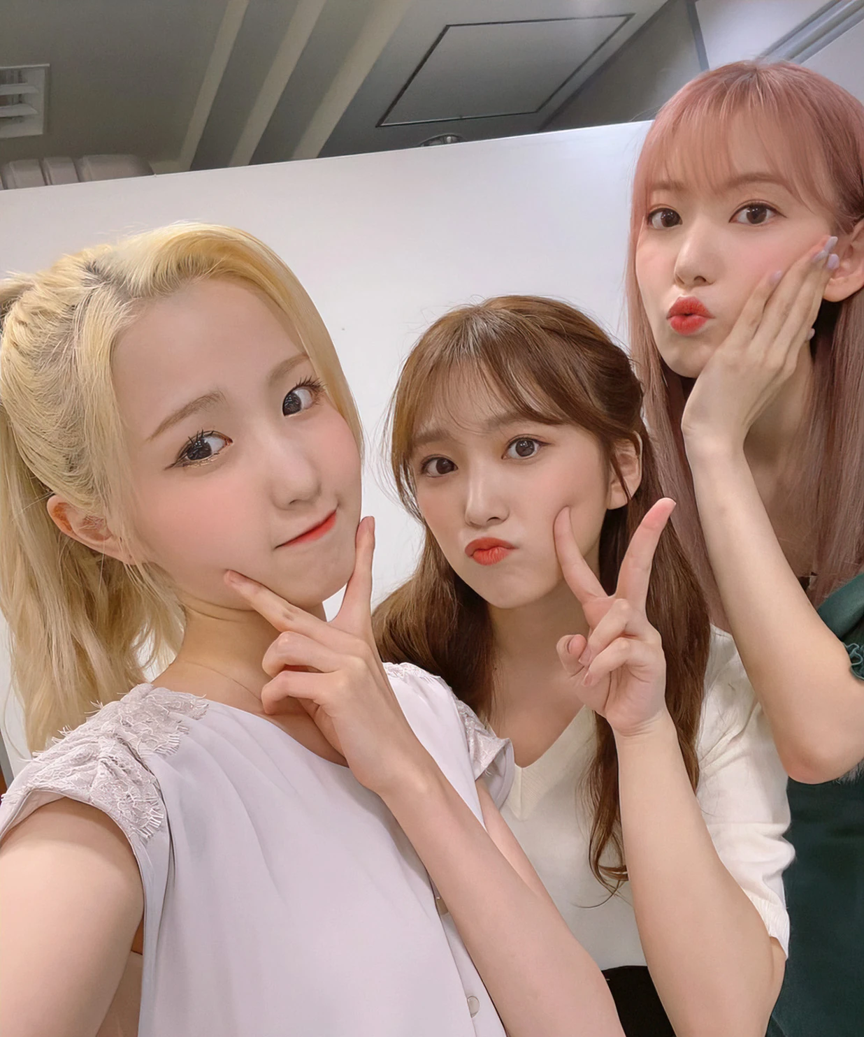 SaNakHi | IZ*ONE Wiki | Fandom