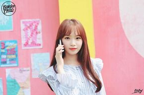 Chaewon GolCha MV Behind4