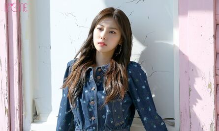 Hyewon DAZED Behind3