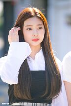 Naver x Dispatch 2020 Minju 4