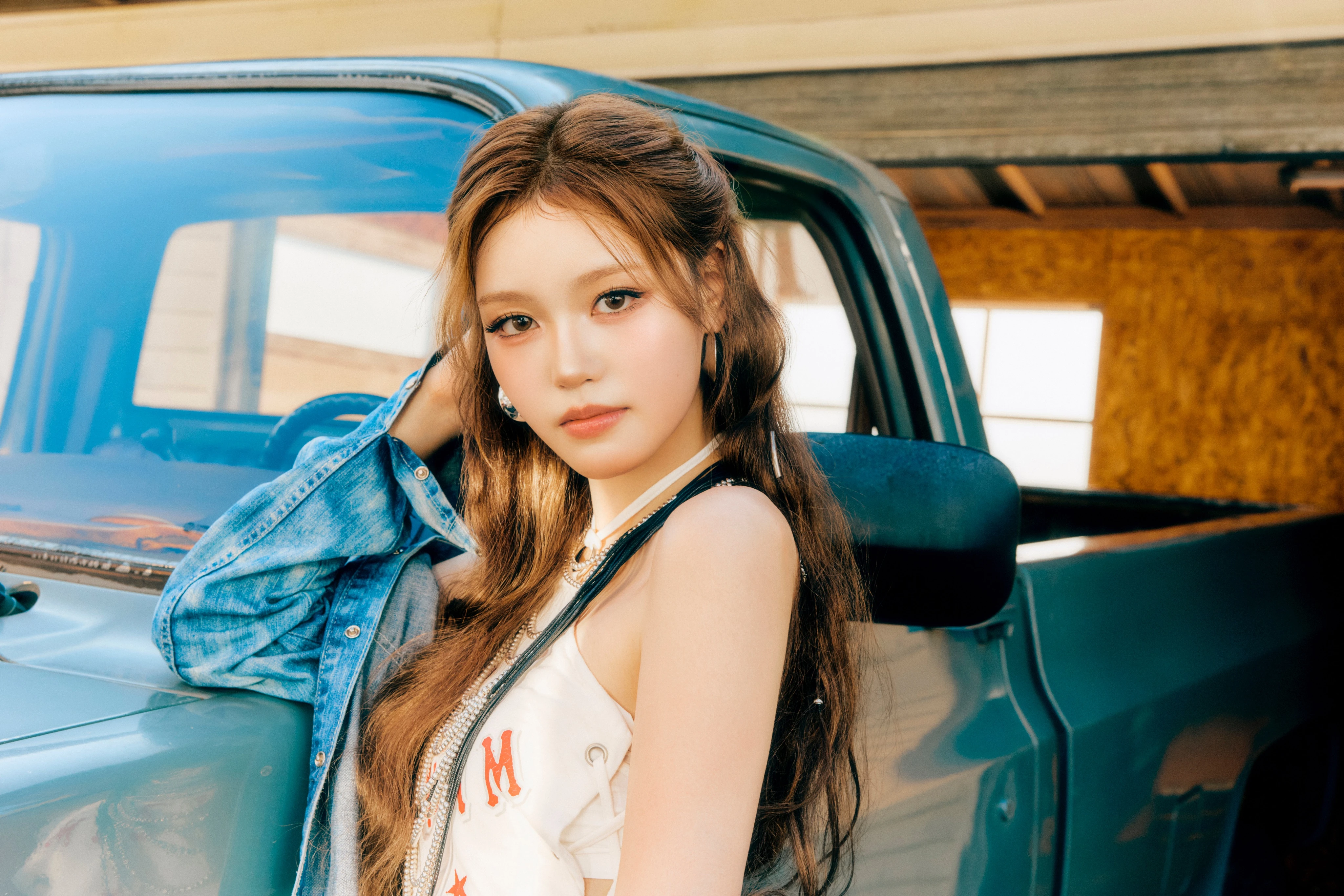 Izna kcon LA 2024 JEONG SAEBI セビ Jeong Saebi (izna) Profile, Age, Birthday, Height, & Facts