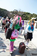 Japanese-Shironuri-Fashion-Harajuku-016.jpg (450 KB)