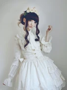 0c6eaf61d7897f50af937b95f9f9f5ff--lolita-outfit-gothic-lolita-dress.jpg (46 KB)