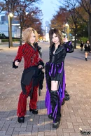 Gazette-Fans-Shibuya-2012-11-29-005.jpg (396 KB)