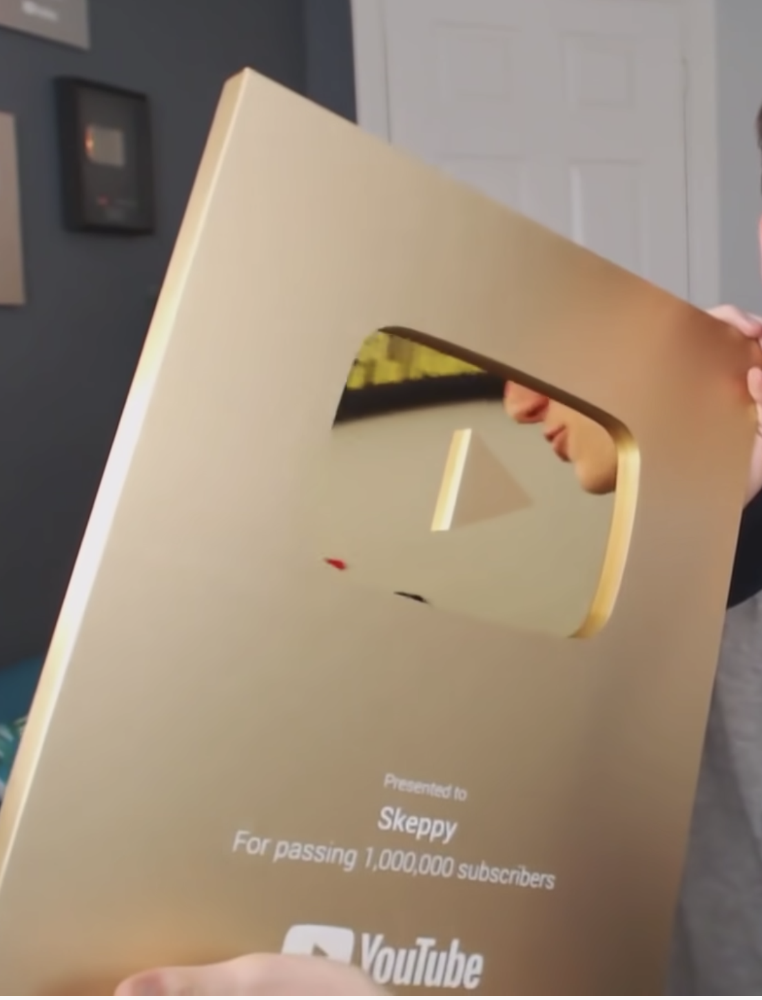 Golden Play Button: Unboxing the  Golden Play