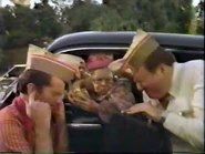 ExplodingClown10.jpg (105 KB)