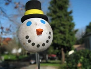 SnowmanAntennaBall.jpg (52 KB) Christmas antenna ball (snowman)