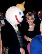 Laura-Dunn-Photo-Vault-05.jpg (43 KB) Jack during the filming of Hamburger Awards.