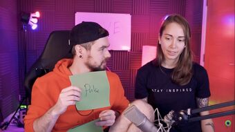 Doing A Couples Quiz With My Girlfriend Jacksepticeye Wiki Fandom