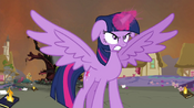 Twilight in her Alicorn form ready to fight against one of her ultimate enemies