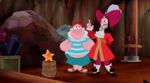 Hook&Smee-Jake's starfish search02