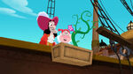 Hook&Smee-Hook's Playful Plant!02