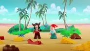 Hook&Smee-The Golden Pirate Pyramid05.jpg (65 KB)