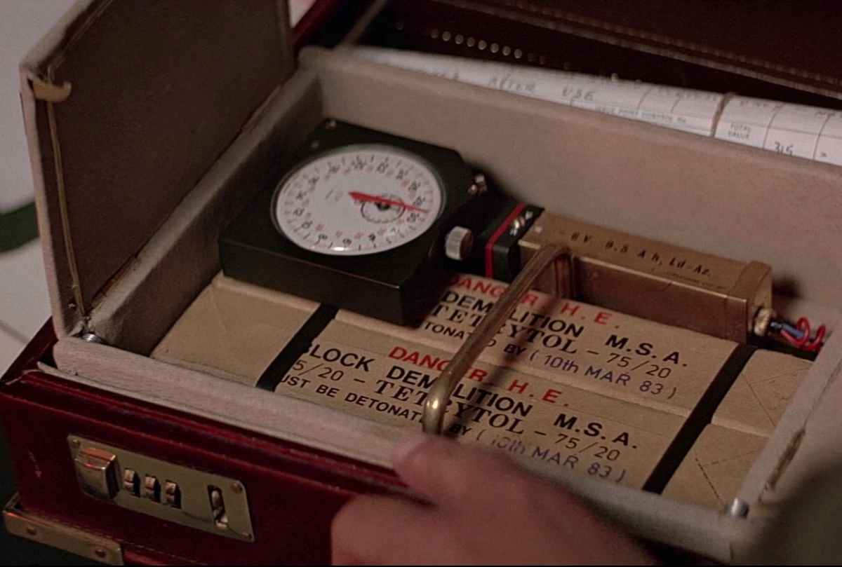 Attaché Briefcase Bomb James Bond Wiki Fandom