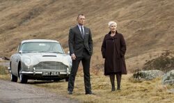 Bond and M in Scotland with the DB5, Skyfall