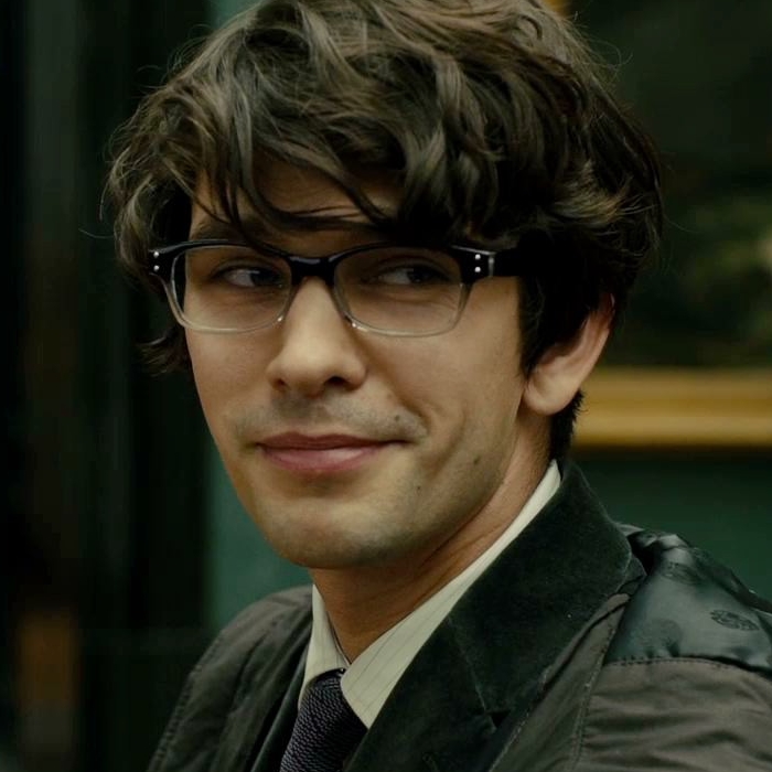 Q Ben Whishaw James Bond Wiki Fandom