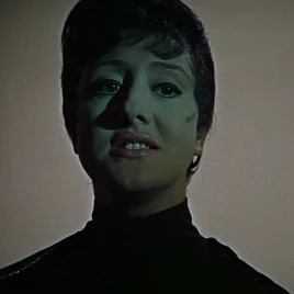 Frau Hoffner - Profile