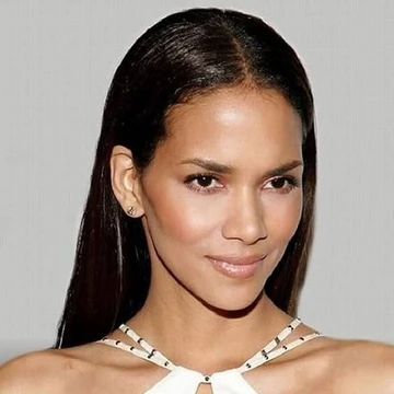 Halle Berry James Bond Wiki Fandom