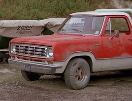 Dodge D-100 pic1