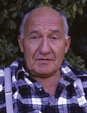 Walter Gotell.jpg