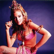 Mata Bond.jpg (87 KB)