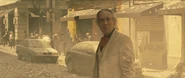 Sciarra étant repéré par Bond.