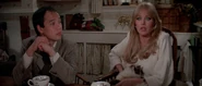 Stacey et Chuck Lee discutant des intentions de Zorin.