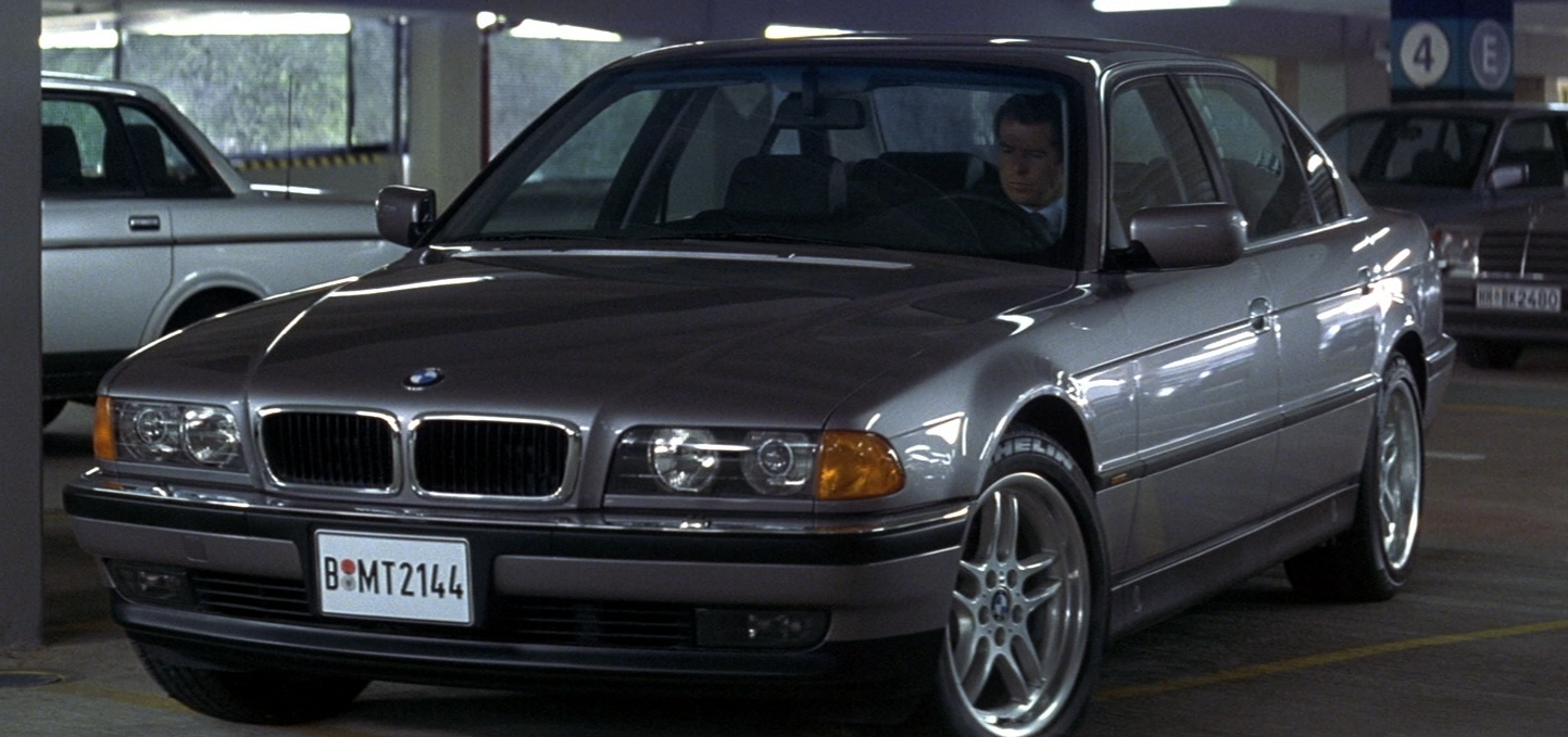 BMW 750iL, James Bond Wiki
