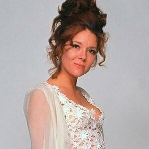 Tracy Bond Diana Rigg James Bond Wiki Fandom