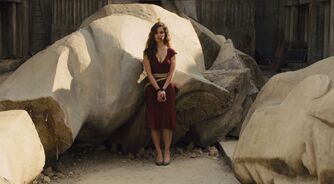 Berenice-marlohe-skyfall.jpg