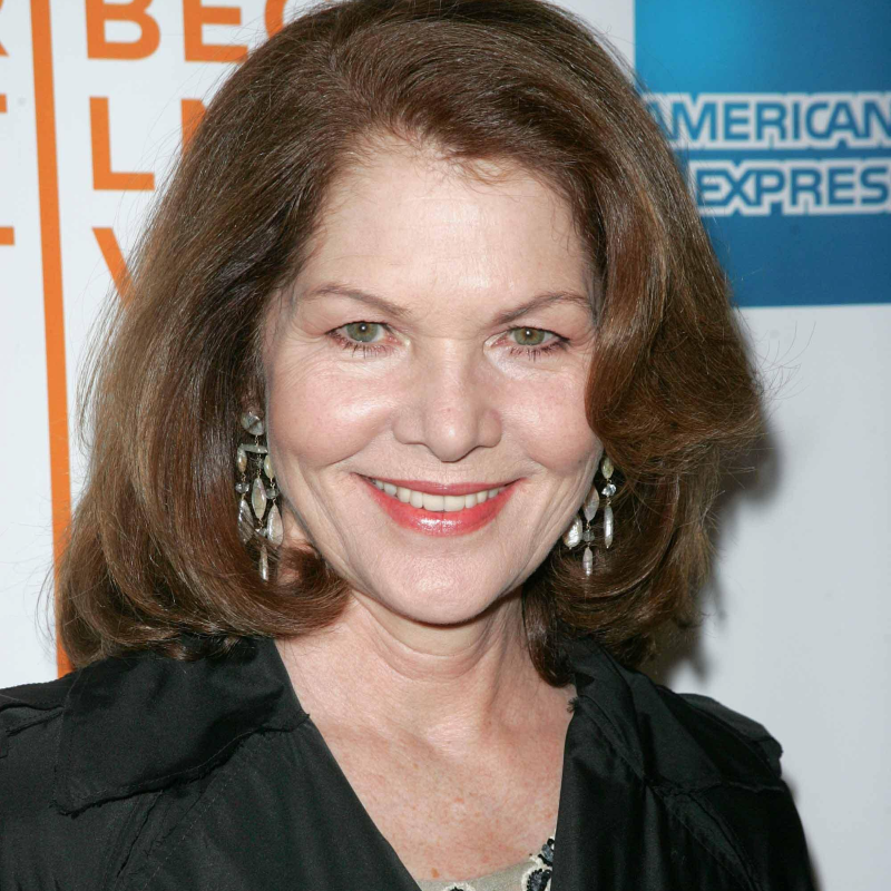 Photos lois chiles Lois Chiles