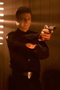 Alec Trevelyan (image promotionnelle 3).jpg