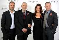 Sam Mendes Barbara Broccoli Bond 23 Photo EqFKWHVnANMl