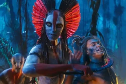 Varang threatens Spider.