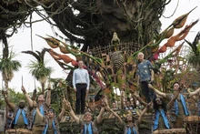 Iger and Cameron dedicate The World of Avatar with drum circle performers