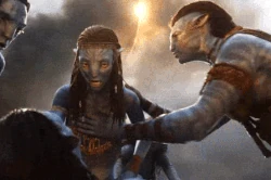 Neytiri horrified by the death of her son.