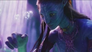 Neytiri.TreeOfSouls.screencap