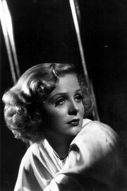 Gloria-Stuart-1937