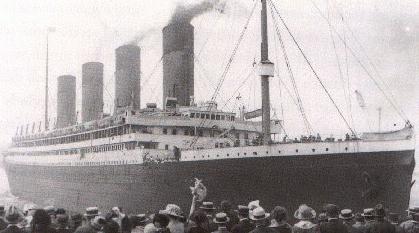 RMS Olympic and lightship Nantucket