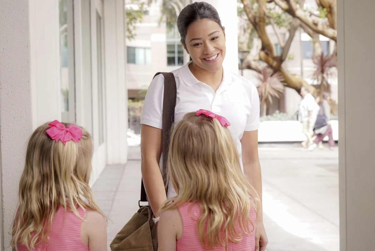Anna & Ellie Solano/Gallery | Jane the Virgin Wiki | Fandom