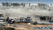 Japan-tsunami-earthquake-photo-stills-003